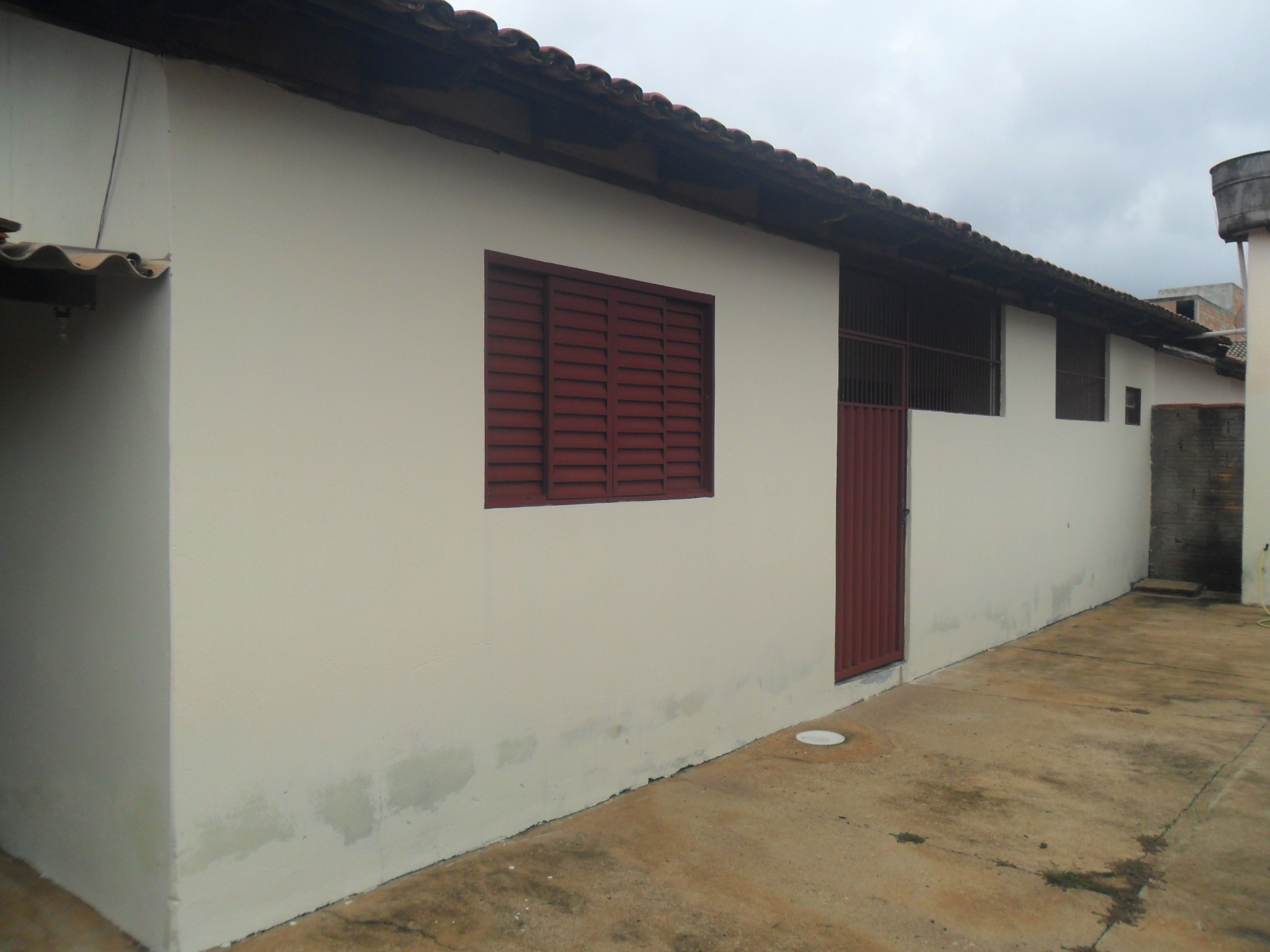 BARRACÃO - BAIRRO ITAGUAÍ III-R$600,00