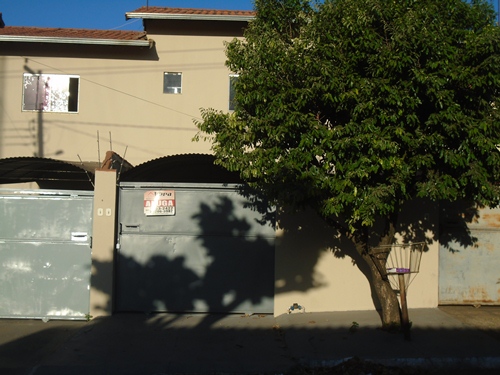 SOBRADO PARQUE REAL - R$900,00